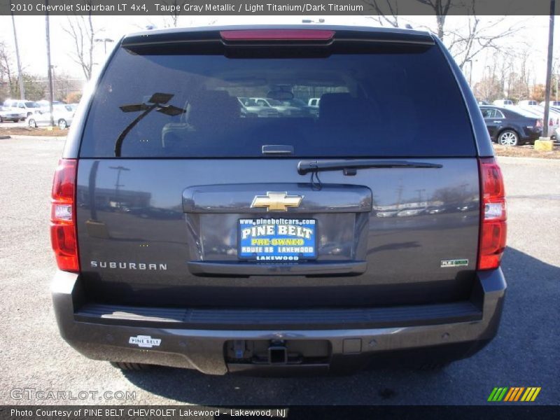 Taupe Gray Metallic / Light Titanium/Dark Titanium 2010 Chevrolet Suburban LT 4x4