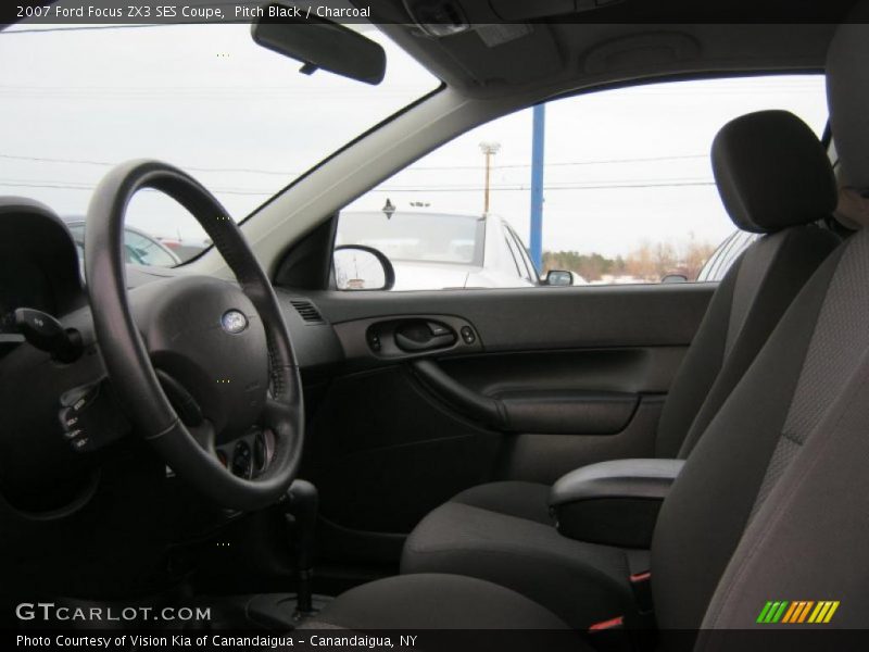 Pitch Black / Charcoal 2007 Ford Focus ZX3 SES Coupe