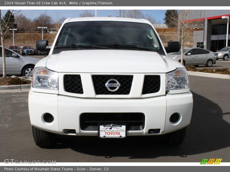 White / Graphite/Titanium 2004 Nissan Titan XE Crew Cab 4x4