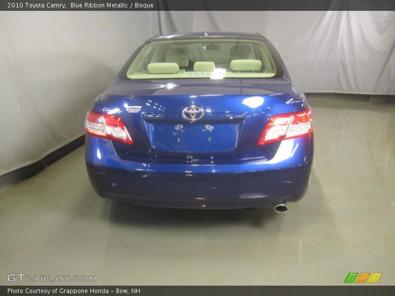 Blue Ribbon Metallic / Bisque 2010 Toyota Camry