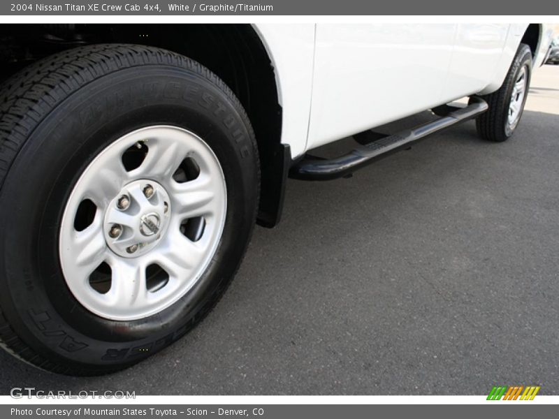 White / Graphite/Titanium 2004 Nissan Titan XE Crew Cab 4x4