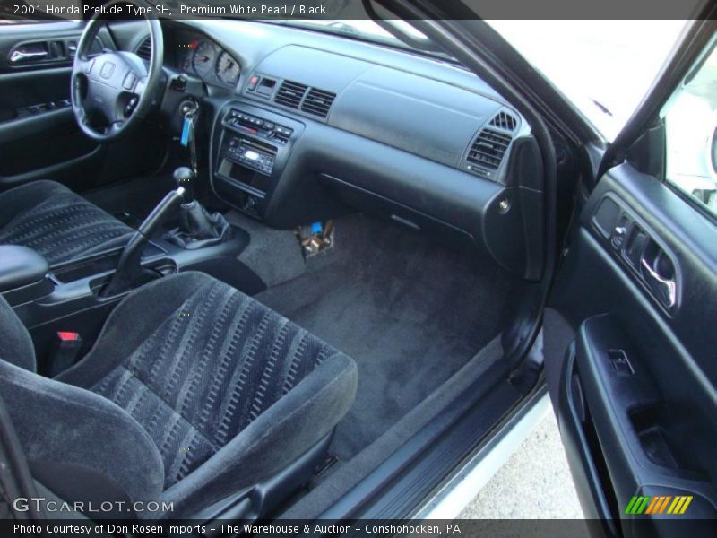 Dashboard of 2001 Prelude Type SH