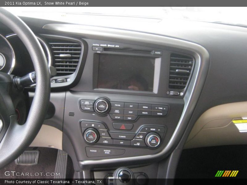 Controls of 2011 Optima LX