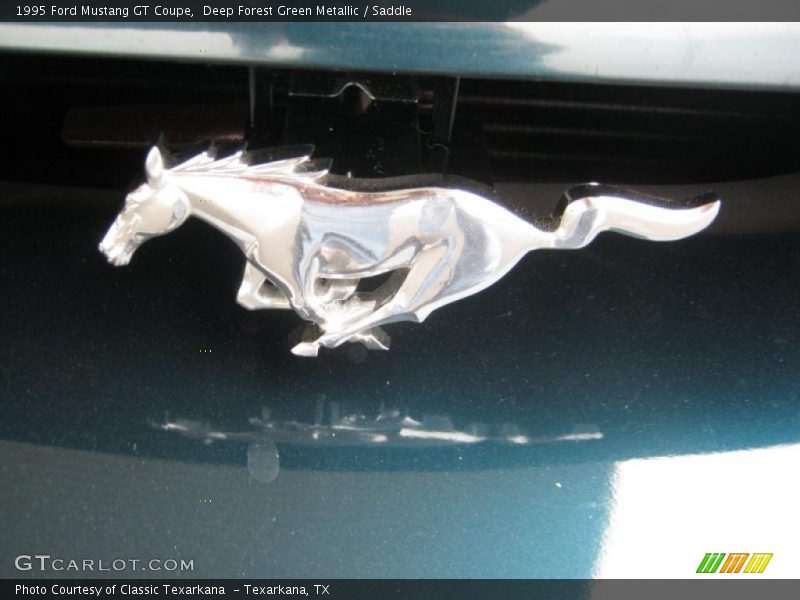  1995 Mustang GT Coupe Logo