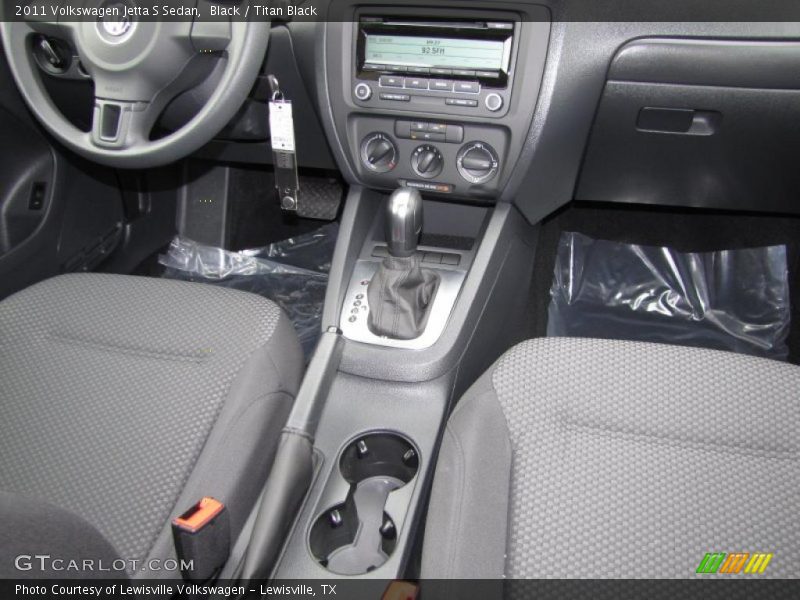 Black / Titan Black 2011 Volkswagen Jetta S Sedan
