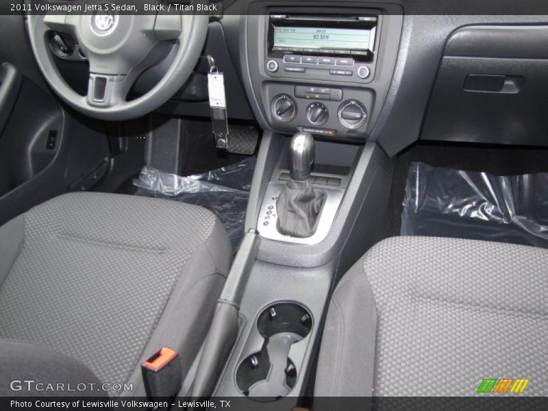 Controls of 2011 Jetta S Sedan
