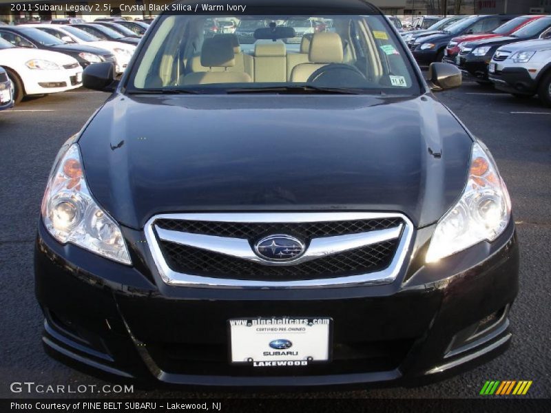 Crystal Black Silica / Warm Ivory 2011 Subaru Legacy 2.5i