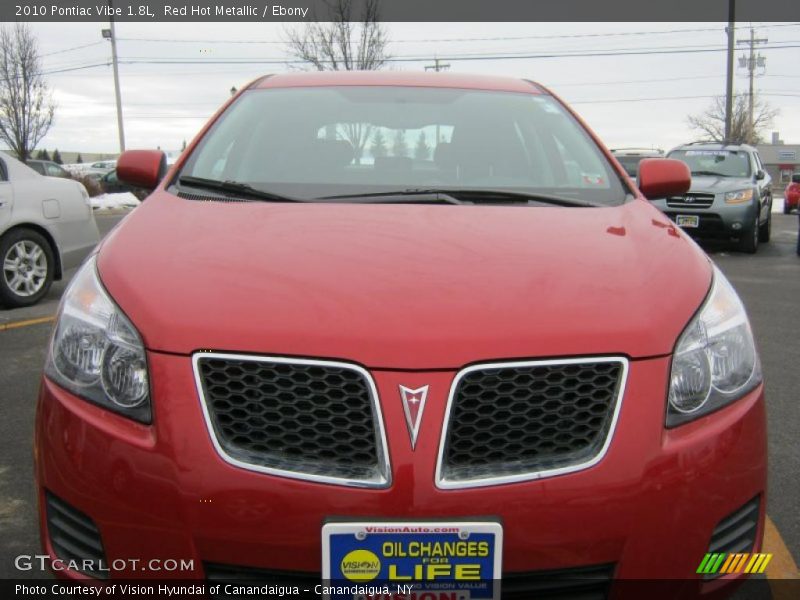 Red Hot Metallic / Ebony 2010 Pontiac Vibe 1.8L