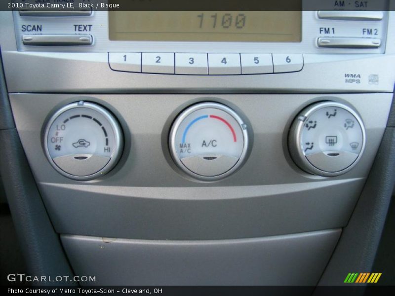 Black / Bisque 2010 Toyota Camry LE