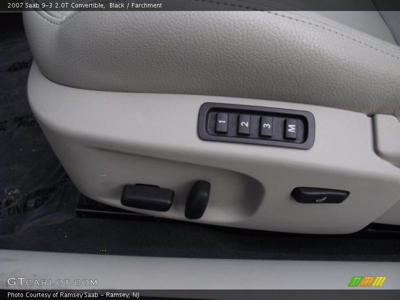 Black / Parchment 2007 Saab 9-3 2.0T Convertible