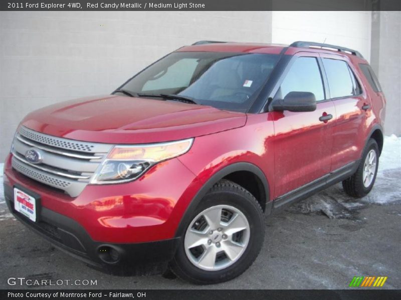 Front 3/4 View of 2011 Explorer 4WD