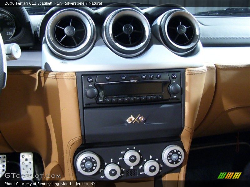 Controls of 2006 612 Scaglietti F1A
