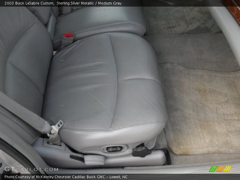 Sterling Silver Metallic / Medium Gray 2003 Buick LeSabre Custom