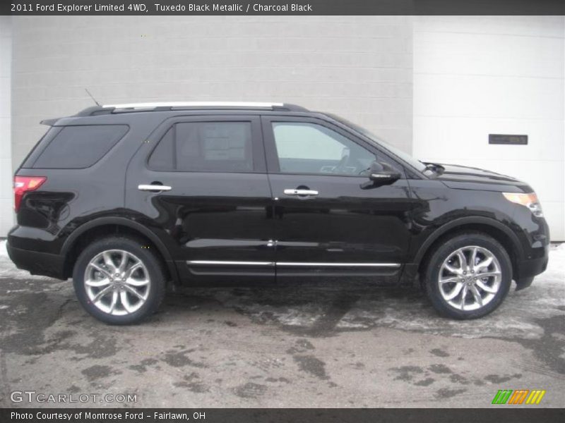 Tuxedo Black Metallic / Charcoal Black 2011 Ford Explorer Limited 4WD