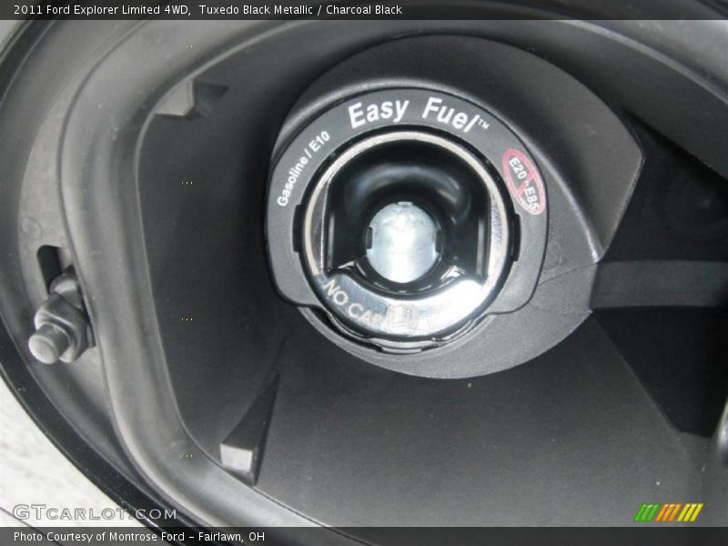 Tuxedo Black Metallic / Charcoal Black 2011 Ford Explorer Limited 4WD