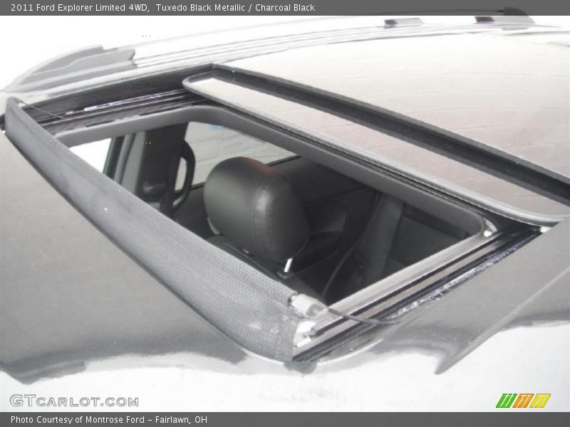 Tuxedo Black Metallic / Charcoal Black 2011 Ford Explorer Limited 4WD