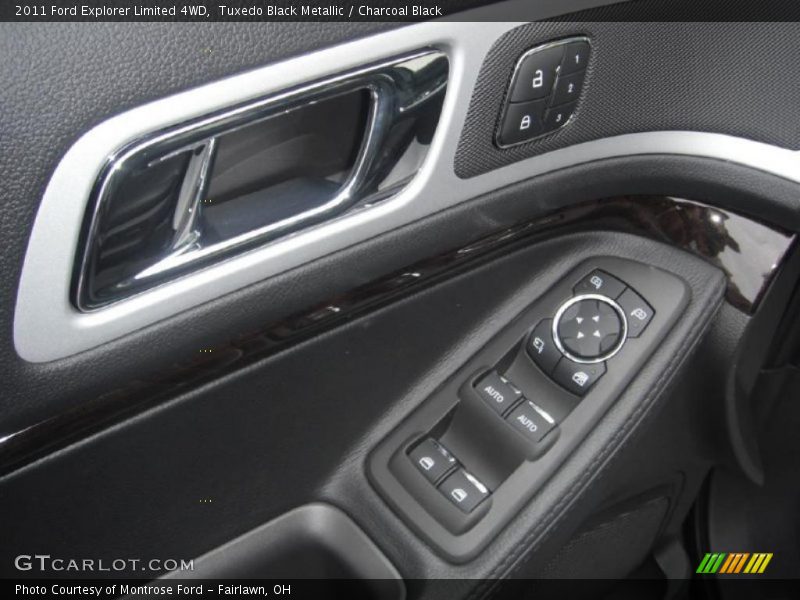 Tuxedo Black Metallic / Charcoal Black 2011 Ford Explorer Limited 4WD