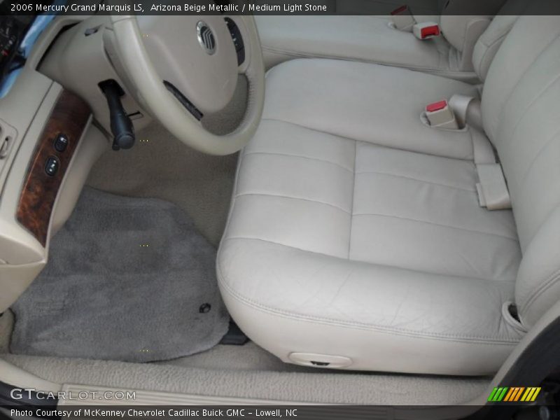  2006 Grand Marquis LS Medium Light Stone Interior