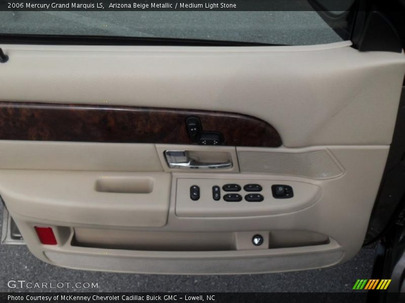 Door Panel of 2006 Grand Marquis LS