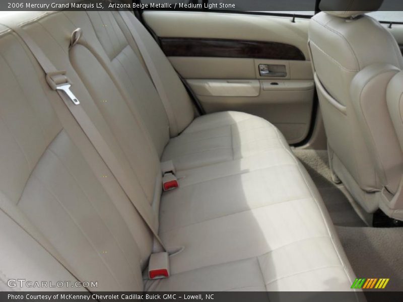  2006 Grand Marquis LS Medium Light Stone Interior
