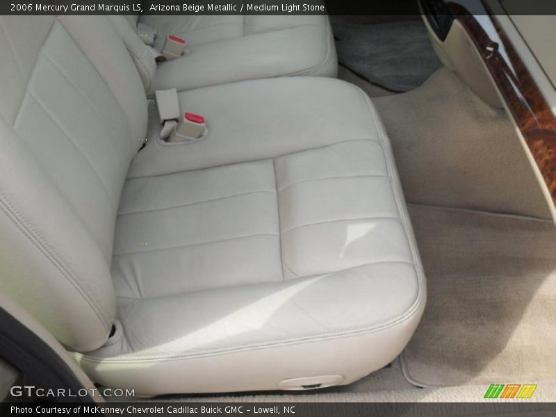  2006 Grand Marquis LS Medium Light Stone Interior