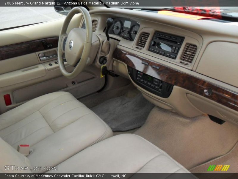 Dashboard of 2006 Grand Marquis LS
