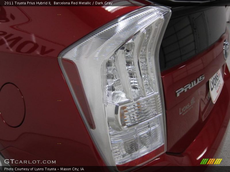 Barcelona Red Metallic / Dark Gray 2011 Toyota Prius Hybrid II