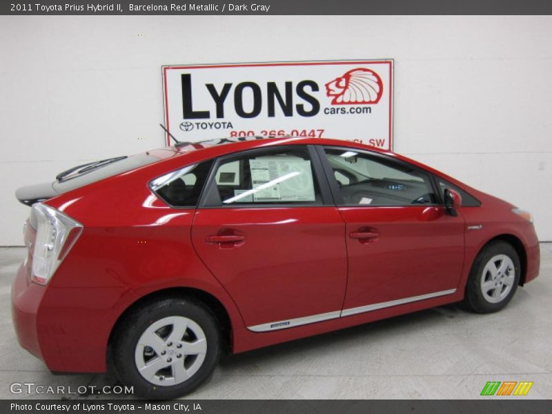 Barcelona Red Metallic / Dark Gray 2011 Toyota Prius Hybrid II