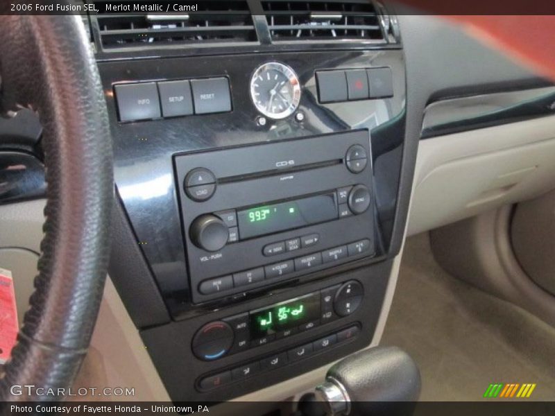 Controls of 2006 Fusion SEL