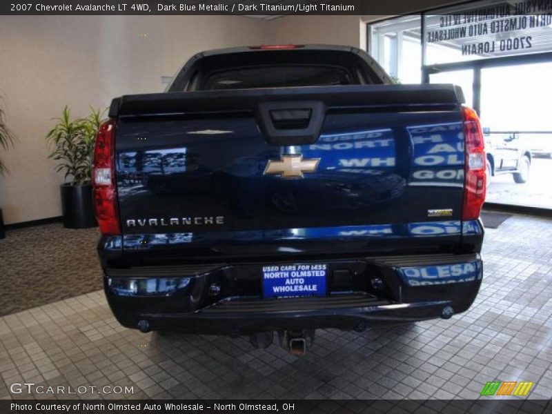 Dark Blue Metallic / Dark Titanium/Light Titanium 2007 Chevrolet Avalanche LT 4WD