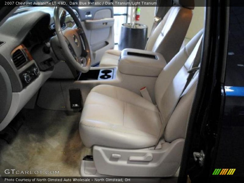 Dark Blue Metallic / Dark Titanium/Light Titanium 2007 Chevrolet Avalanche LT 4WD