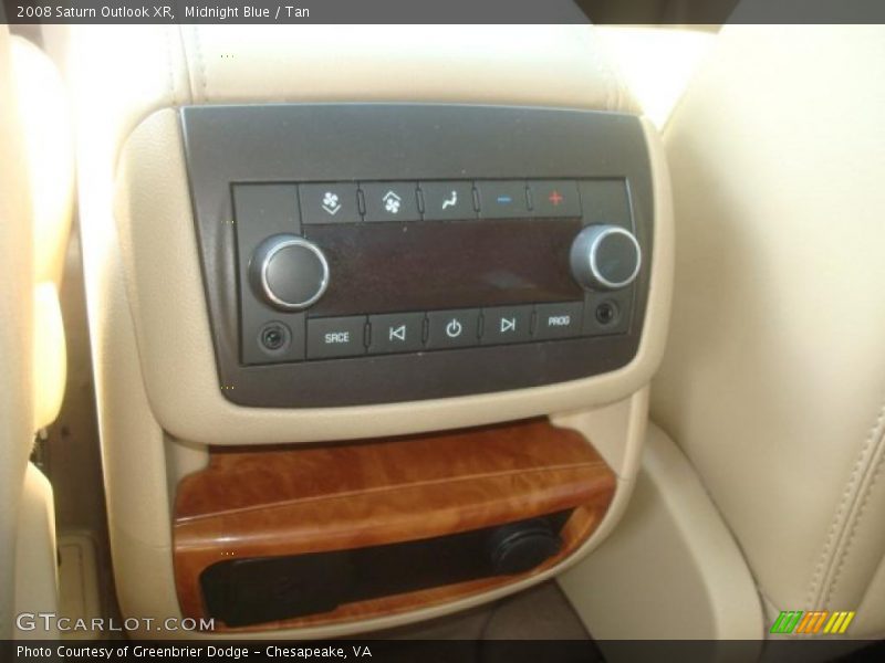 Midnight Blue / Tan 2008 Saturn Outlook XR