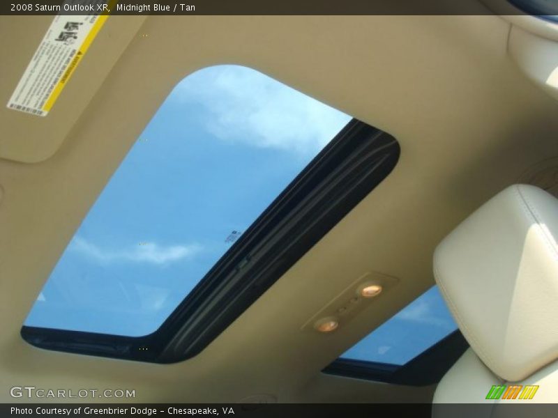 Midnight Blue / Tan 2008 Saturn Outlook XR