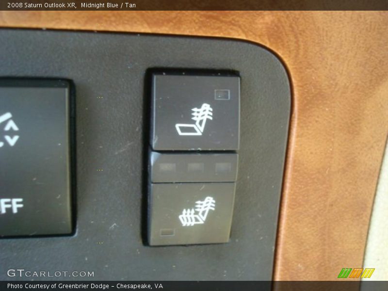 Midnight Blue / Tan 2008 Saturn Outlook XR