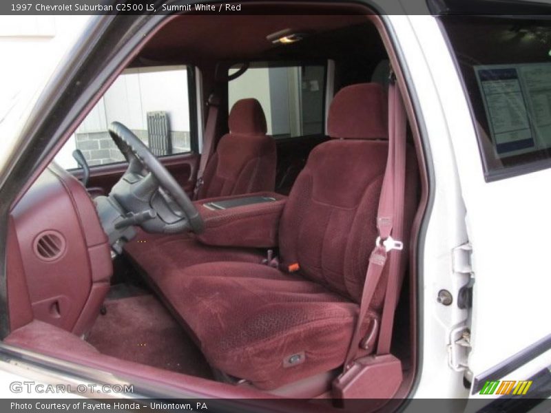 Summit White / Red 1997 Chevrolet Suburban C2500 LS