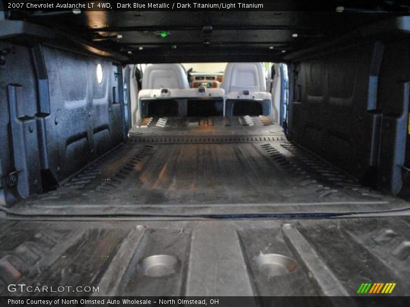 Dark Blue Metallic / Dark Titanium/Light Titanium 2007 Chevrolet Avalanche LT 4WD