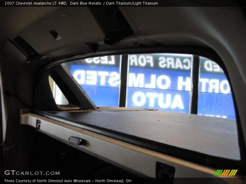Dark Blue Metallic / Dark Titanium/Light Titanium 2007 Chevrolet Avalanche LT 4WD