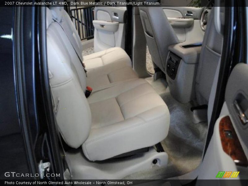 Dark Blue Metallic / Dark Titanium/Light Titanium 2007 Chevrolet Avalanche LT 4WD