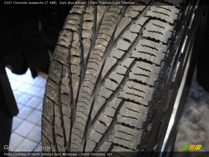 Dark Blue Metallic / Dark Titanium/Light Titanium 2007 Chevrolet Avalanche LT 4WD