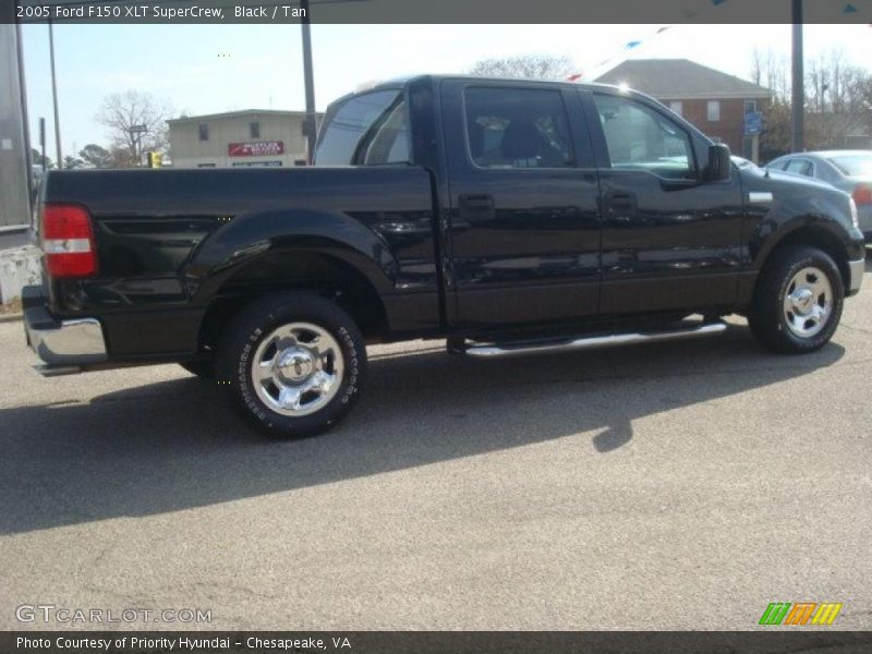 Black / Tan 2005 Ford F150 XLT SuperCrew