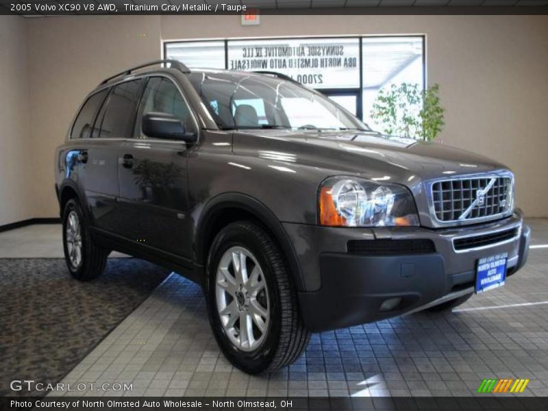 Titanium Gray Metallic / Taupe 2005 Volvo XC90 V8 AWD