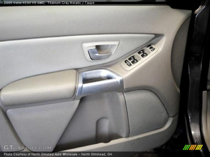 Titanium Gray Metallic / Taupe 2005 Volvo XC90 V8 AWD