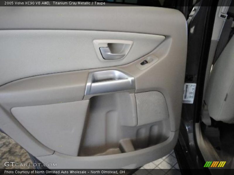 Titanium Gray Metallic / Taupe 2005 Volvo XC90 V8 AWD