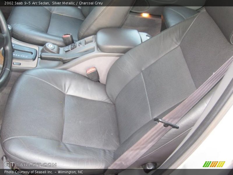 Silver Metallic / Charcoal Grey 2002 Saab 9-5 Arc Sedan