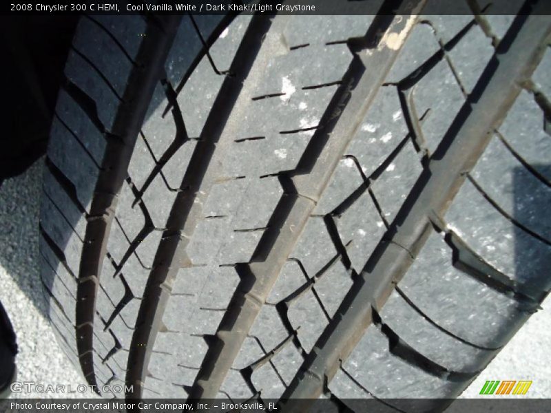 Cool Vanilla White / Dark Khaki/Light Graystone 2008 Chrysler 300 C HEMI