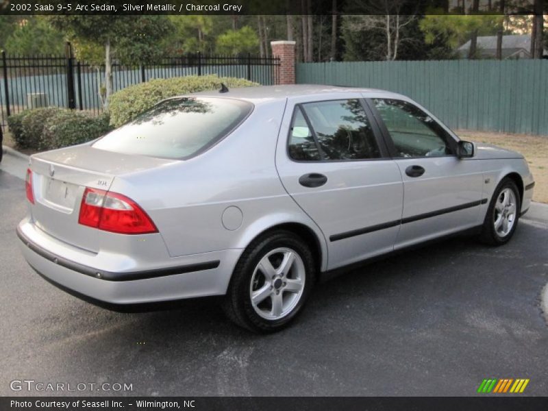 Silver Metallic / Charcoal Grey 2002 Saab 9-5 Arc Sedan