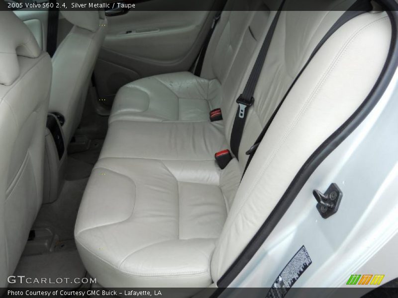  2005 S60 2.4 Taupe Interior