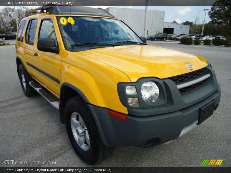 Solar Yellow / Gray 2004 Nissan Xterra