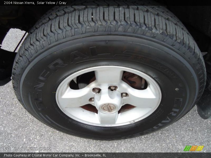 Solar Yellow / Gray 2004 Nissan Xterra