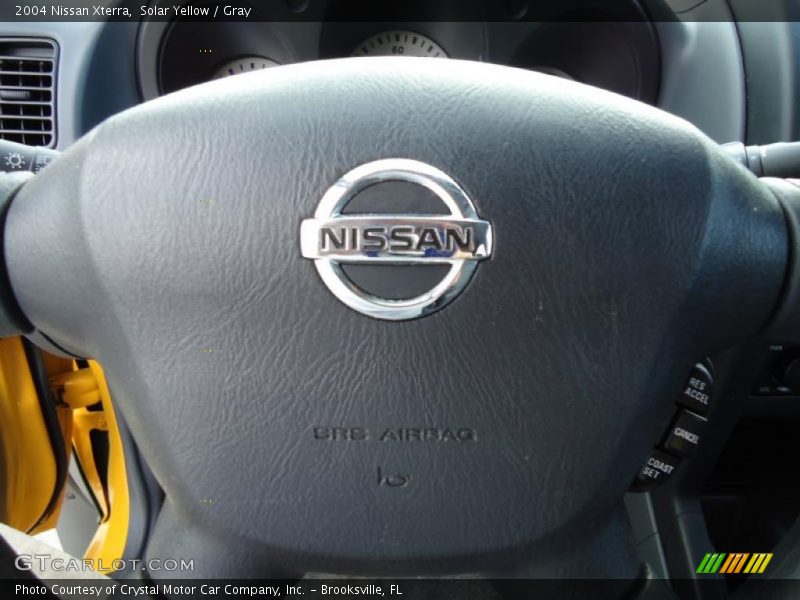 Solar Yellow / Gray 2004 Nissan Xterra